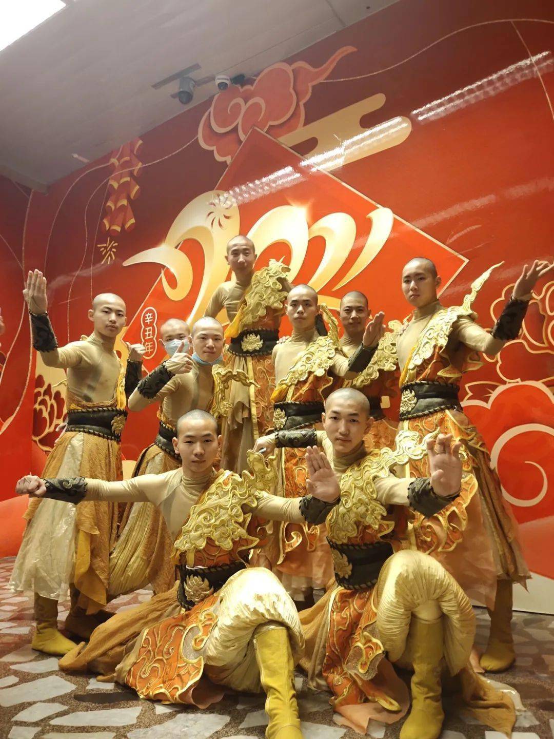 闪耀春晚——我校学子登上2021年春晚舞台参演武术节目《天地英雄》