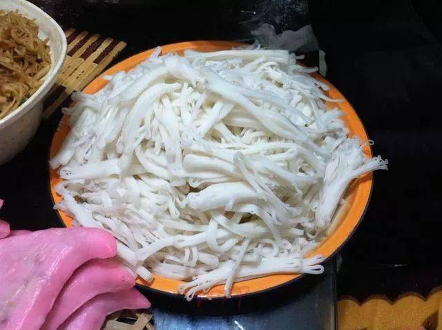 『竹叶粄』『大猪粄』『菜头粄』『草粄』『粄汤』『薯粄』『甜粄』