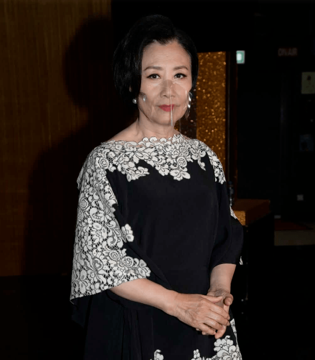 港媒曝吴孟达遗产分配方案:现任太太分一半,其余留给5名子女_侯珊燕