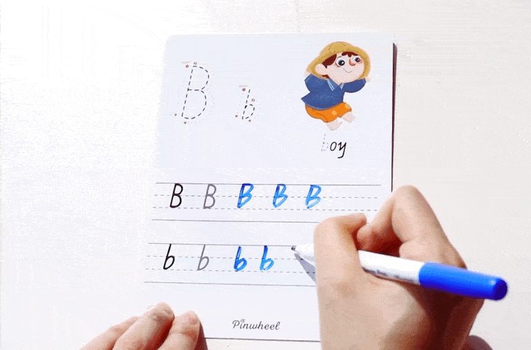 用单词与字母进行联想,b与boy,c与cat,使孩子在记忆字母的同时能掌握