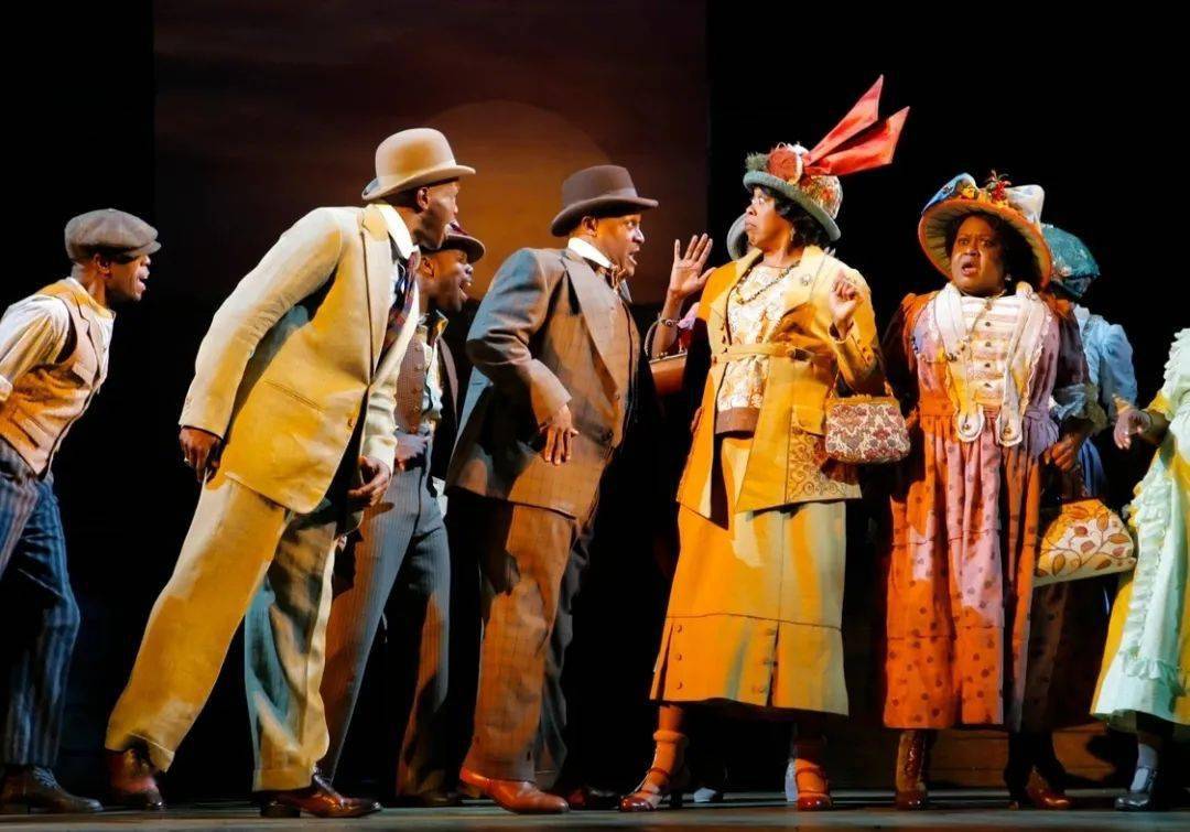 除了《汉密尔顿》,paul tazewell的这些服装设计同样值得收藏!_百老汇