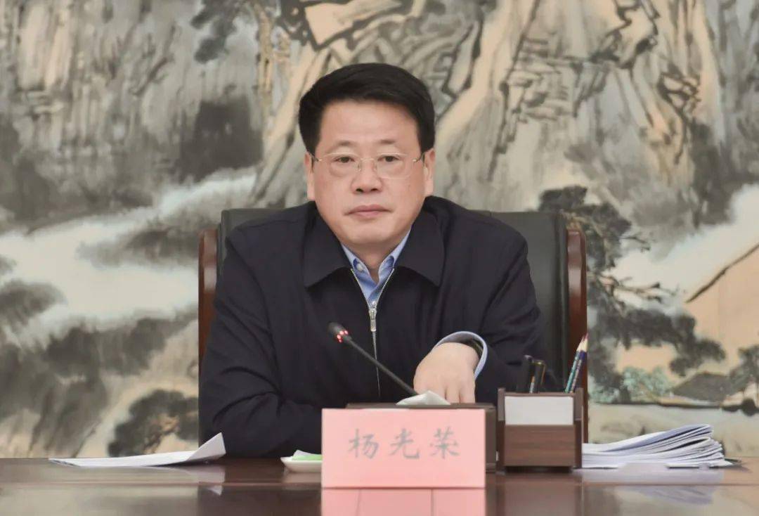 市领导胡明莹,李志伟,刘玉杰,王朝晖,张家忠,章绍伟,王波,邓真晓,陈兆