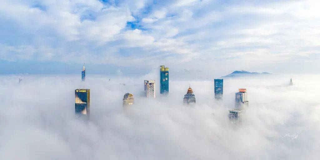 全国人均gdp十强城市_夜晚城市图片