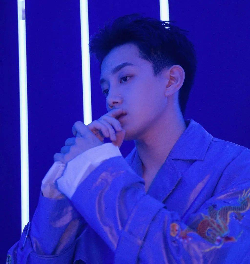 微信头像范世錡