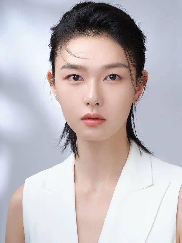 new test赵锦雪10peacebird太平鸟陈悦09汉堡王刘珏嘉仪 & 李萱萱08r