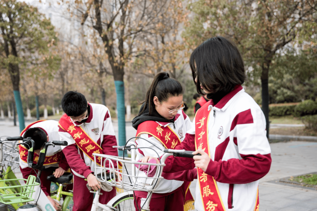 春风送暖学雷锋,文明实践我先行—徐州市第二十二中学开展志愿服务