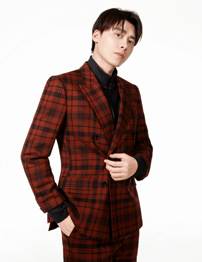 [消息]李易峰boss2021春夏系列广告大片公开 以从容姿态娓娓道来对