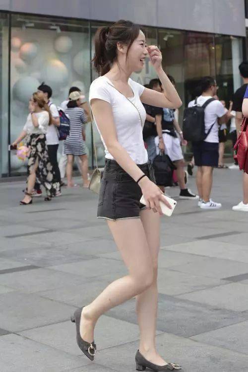 3b35a614bdf64f63bccf6a736f98efd2.jpeg