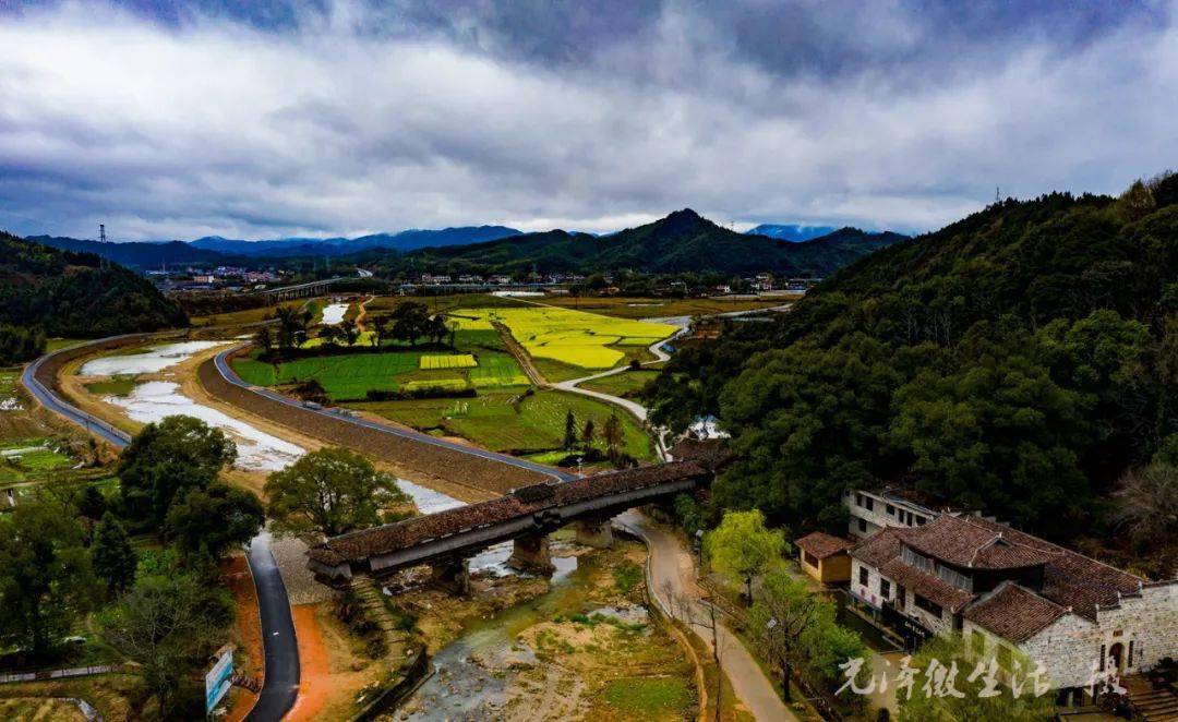 明天油溪村油菜花汉服文化旅游文化节火爆来袭现场除了有非常多的汉服