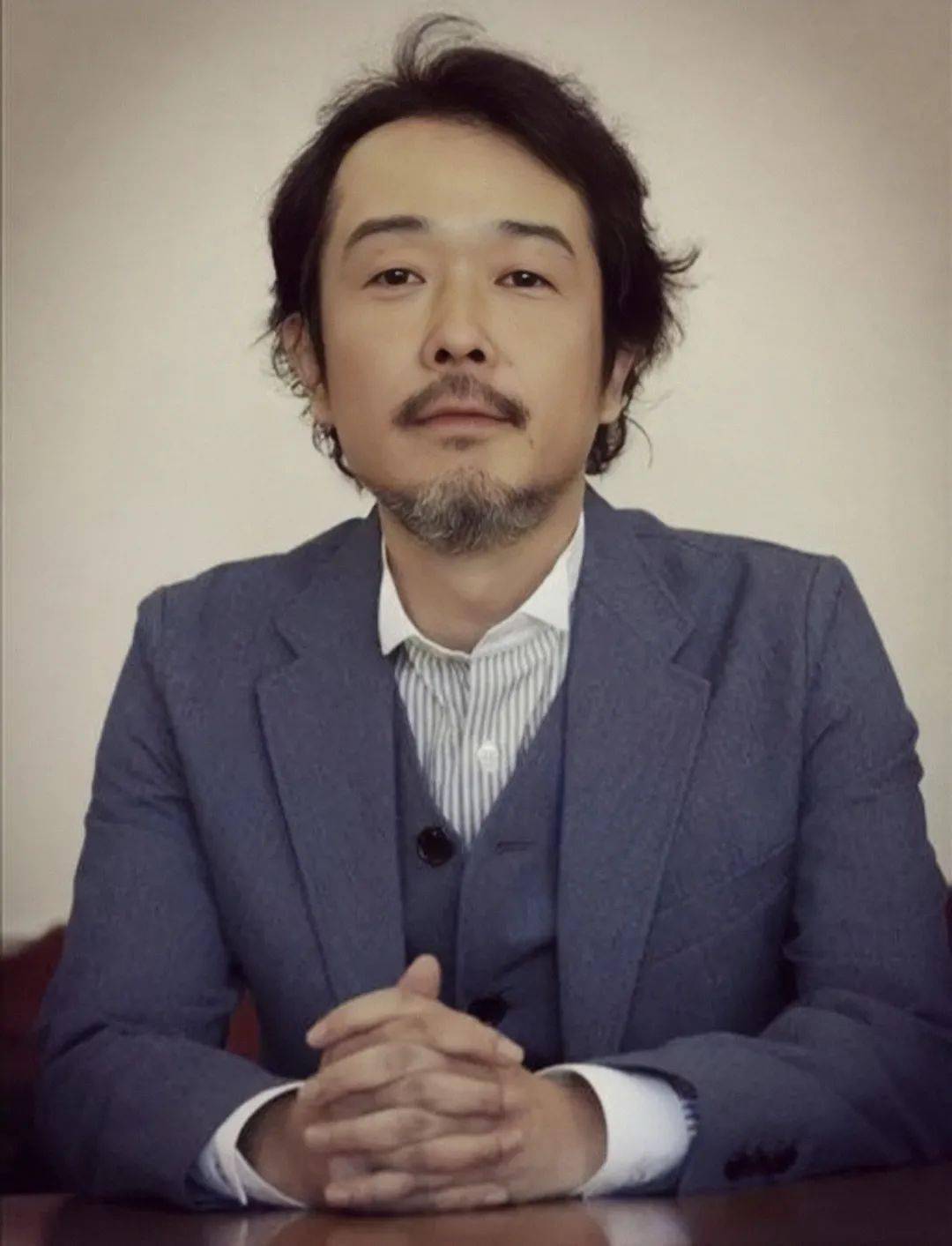 《东京塔》一书作者中川雅也