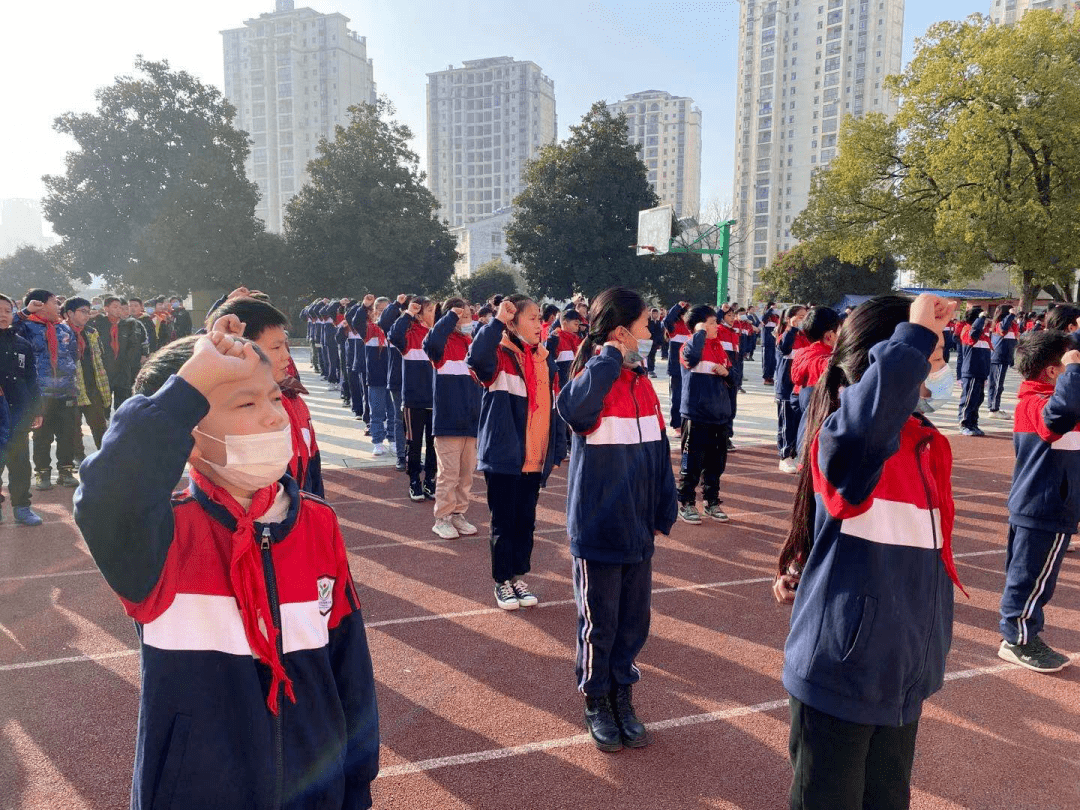 下陆中小学开学典礼上,校长这样勉励孩子们!_黄石市