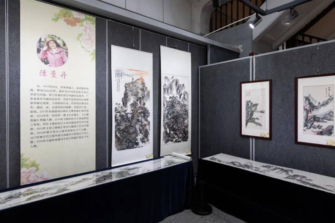 丹凤朝阳张凤燕陈曼丹朱瑛画展在邓黄馆展出精品画作献礼三八国际妇女