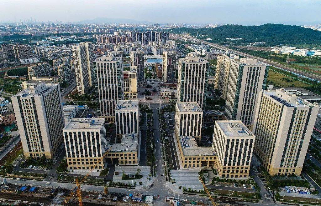 中国(南京)软件谷将这么干为企业创新护航同时,为全市创新名城建设和"