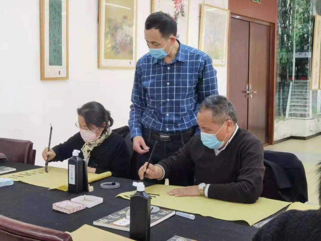 日照市圖書館尼山書院公益活動精彩回顧_張偉平