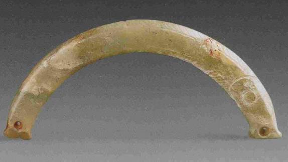 宝鸡弓鱼国墓地出土西周古玉大量图片