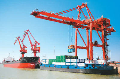 专用机械设备吊装 e42b307de18646d4957bcee809d318df.jpeg