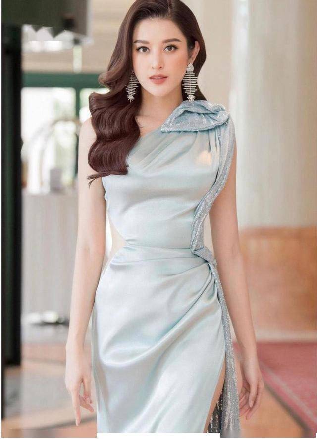 越南第一美女有多撩人曾获世界小姐的她长相甜美身材妩媚