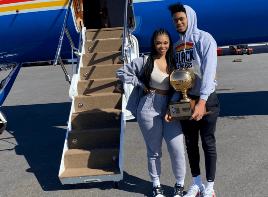 多位联盟消息人士透露,火箭在交易时之所以选择奥拉迪波而不是勒韦尔