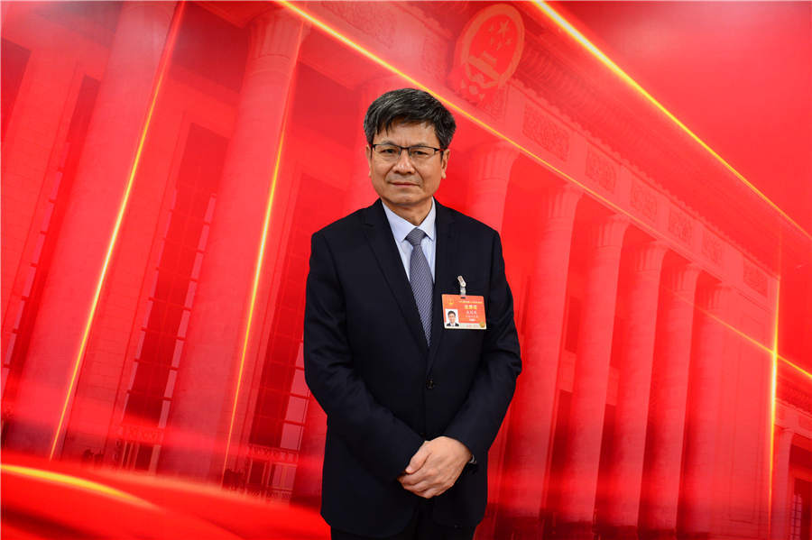 庞国明:完善中医院中西医专业比例标准 推进中医药特色发展