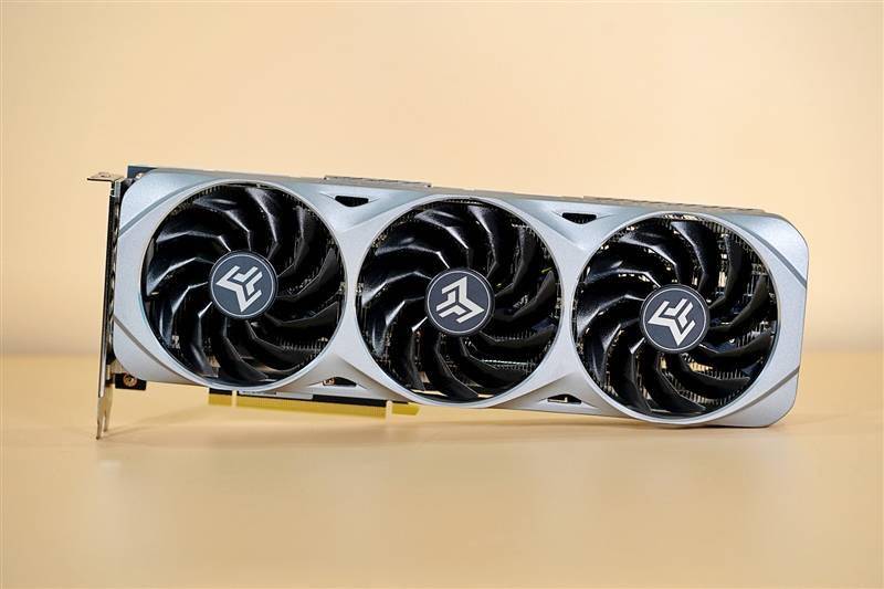 最能超的安培显卡!影驰rtx 3060金属大师评测