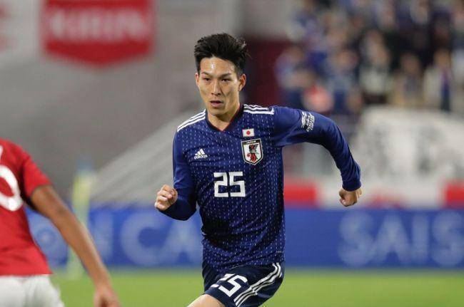 Tell You听成kill You 日本国脚球场上听错英语惹纷争 小林