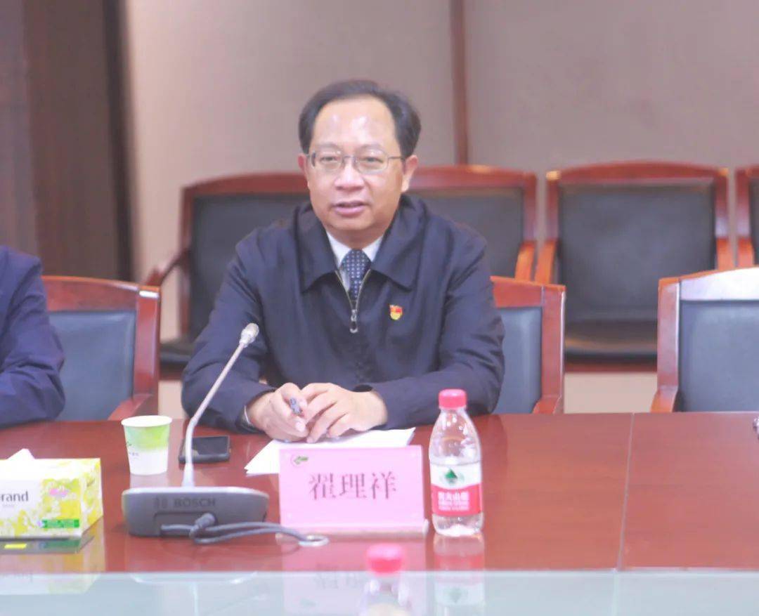 人民日报社广东分社吴冰副社长一行到我院调研