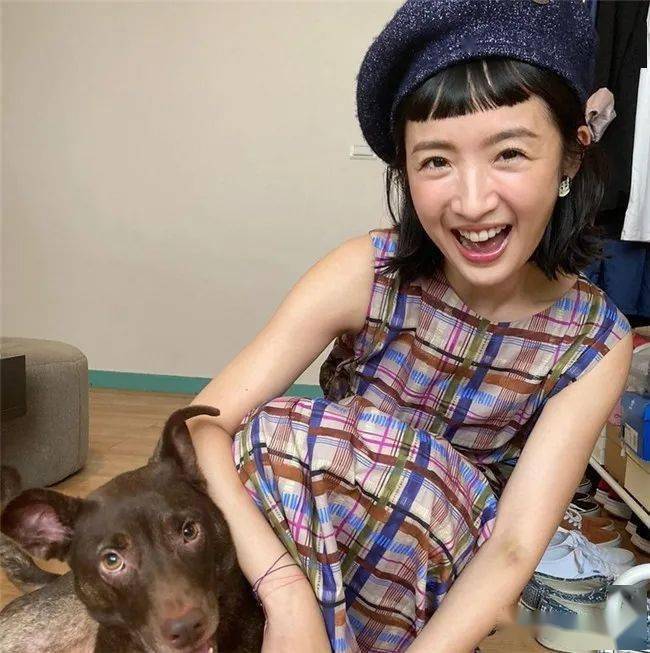 曾之乔「耳下直短发」粉丝超爱！杨丞琳、林依晨都剪了，网赞：像20岁美少女