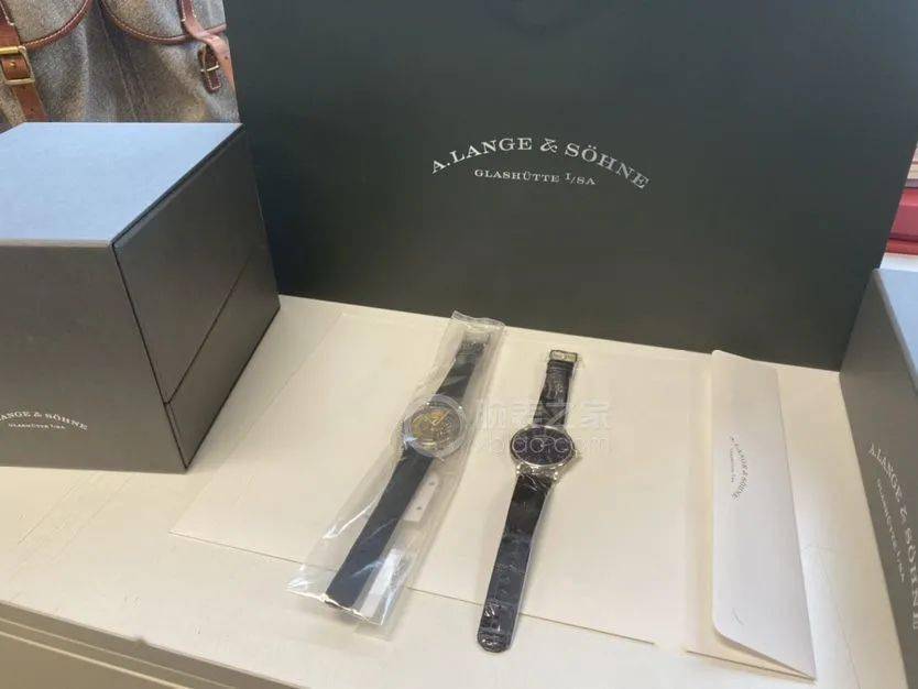 �Ǽ�ǰ���ֻ����ڿ��������ʸ�ֽ����������