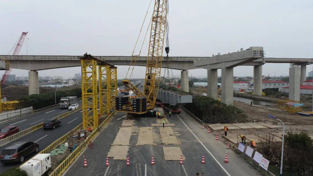 s3公路新建工程从周邓公路至g1503公路两港大道立交,北接罗山路高架