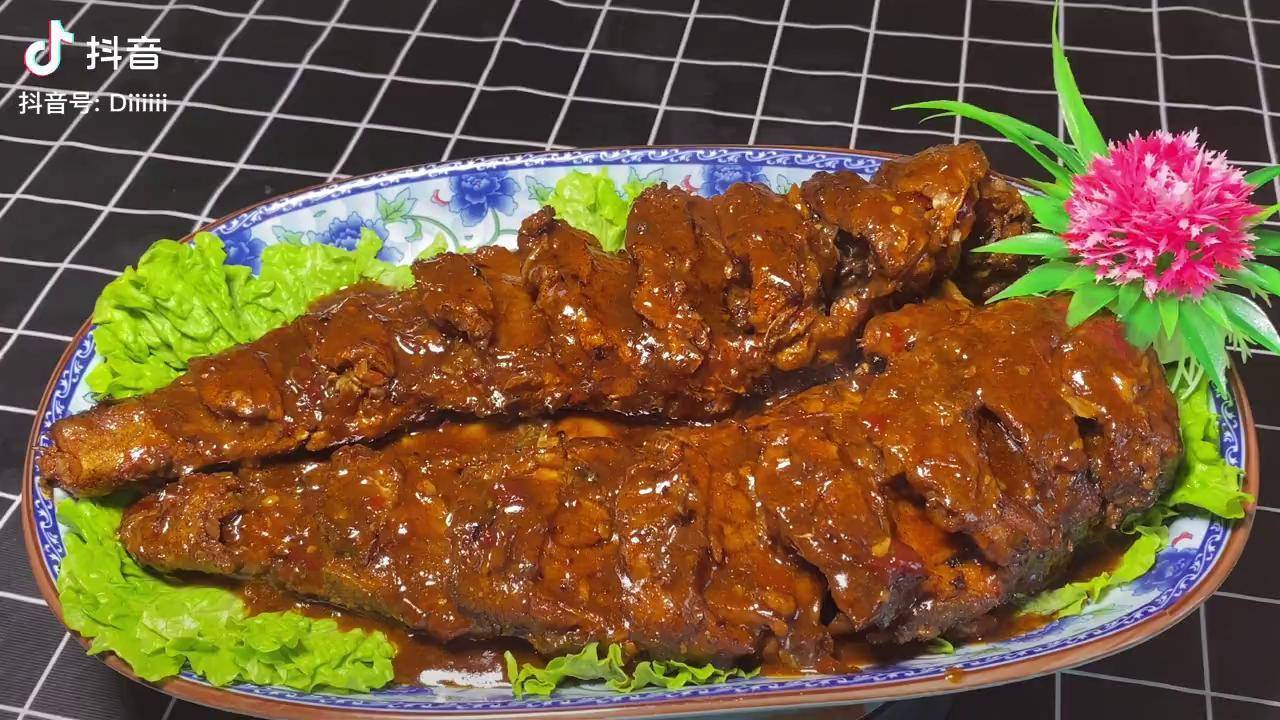 12元买了两条鳕鱼大厨教你做鲜族风味麻辣鳕鱼麻辣鲜香味道好