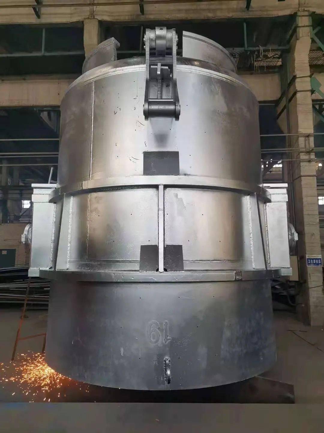 一线动态机制公司成功交付8个振石集团公司105吨钢水包