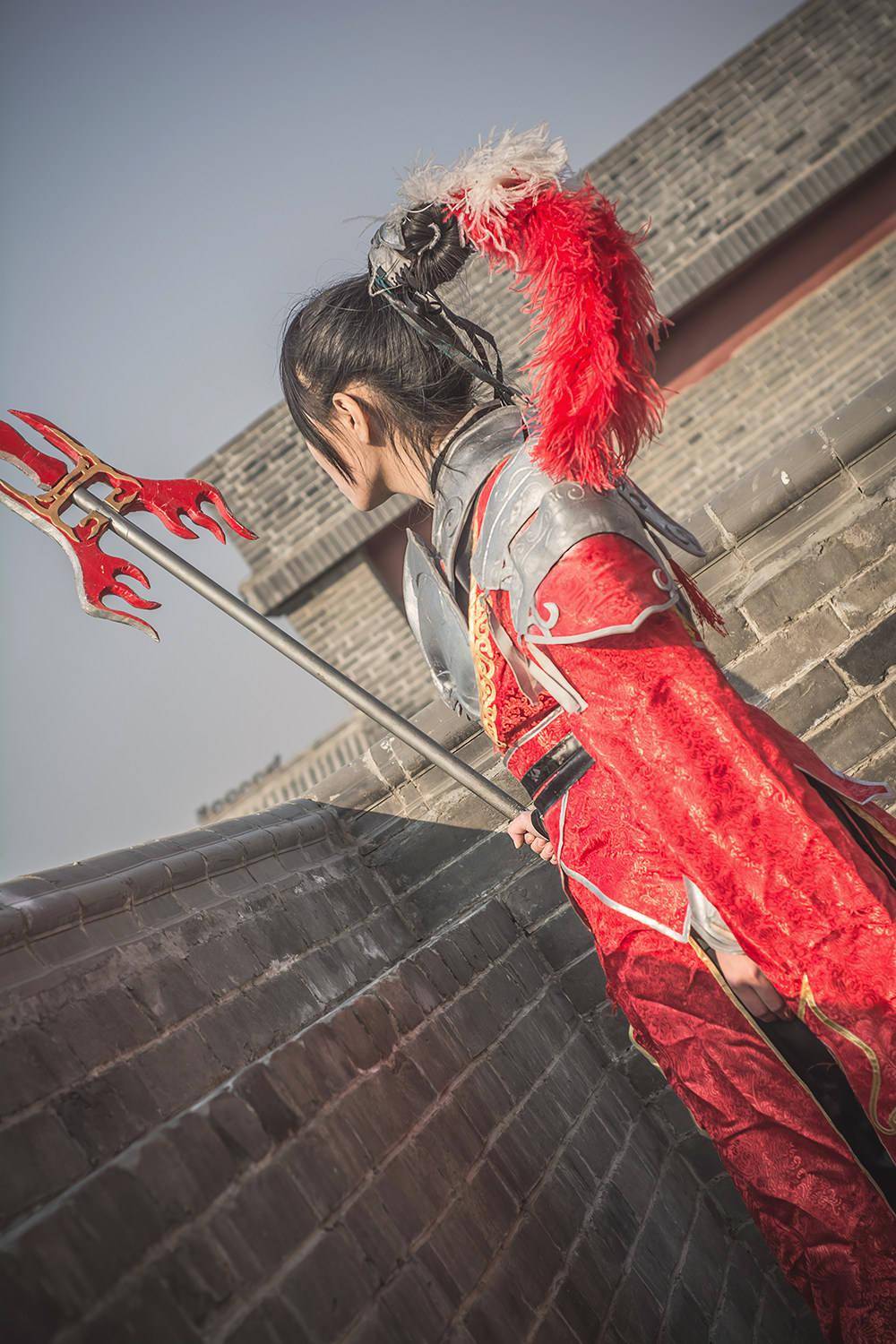 剑网三 军娘cosplay~执一枪,守一方