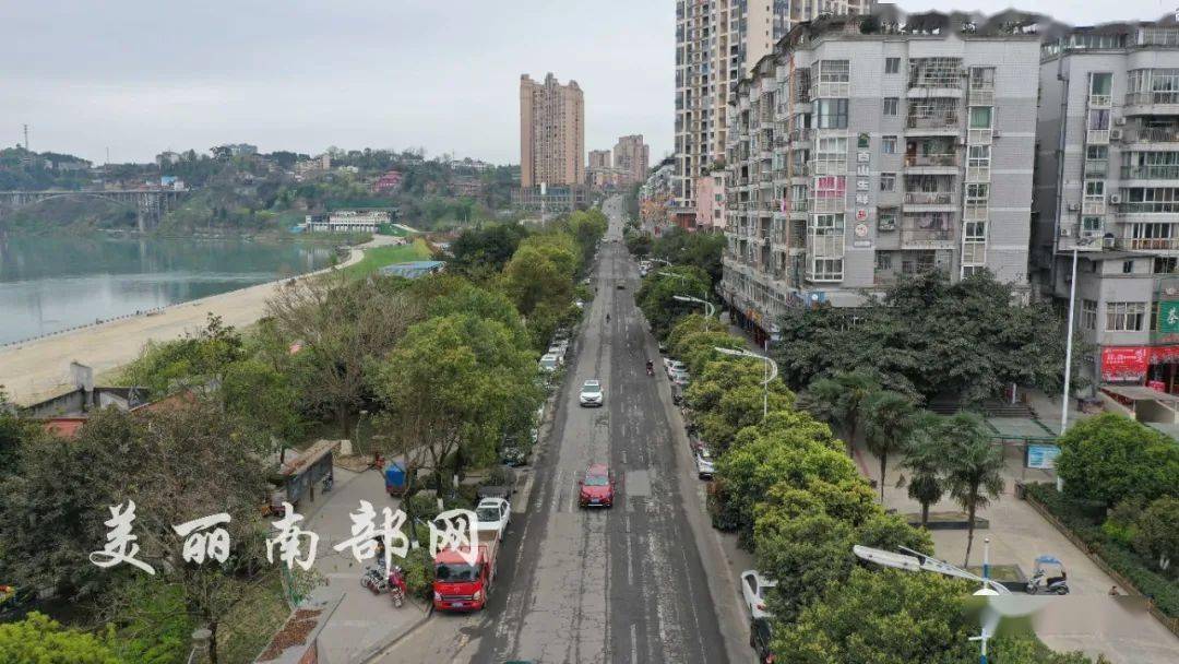 打围了南部滨江路马上开始改造