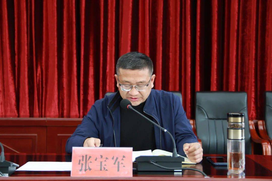 鹤庆县召开限额以上商贸业规模以上服务业发展工作暨升