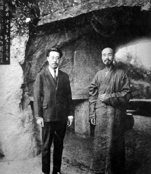 左为许幻园,右为李叔同