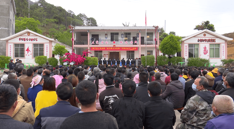 砚山具人口_文山砚山机场(2)