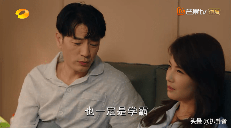 陪你一起长大精英夫妇太忙孩子由保姆和老人带弊端逐渐显露