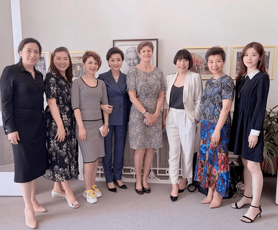 奶茶妹妹章泽天,绝对是个"狠人"