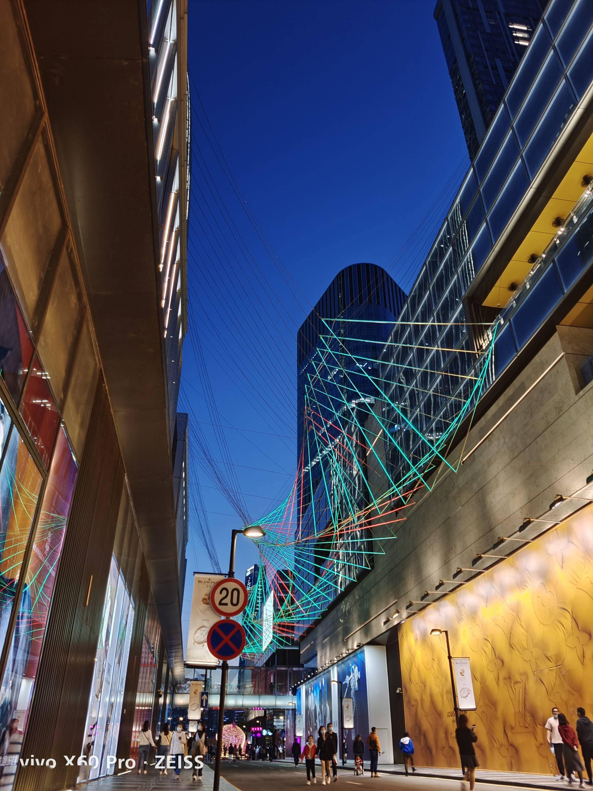 vivox60pro影像评测为你全方位解决拍摄难题