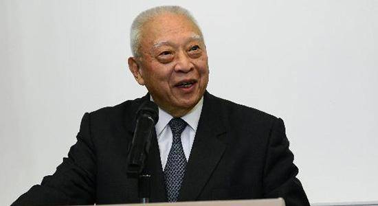 董建华 协力开拓香港由乱到治 由治到兴的黄金时代 制度