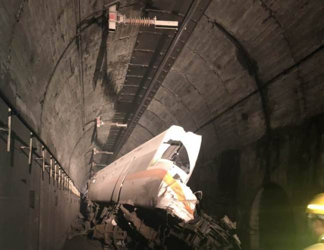 太鲁阁号 列车事故致50人罹难177人受伤台铁 赔偿遇难者540万新台币 约合