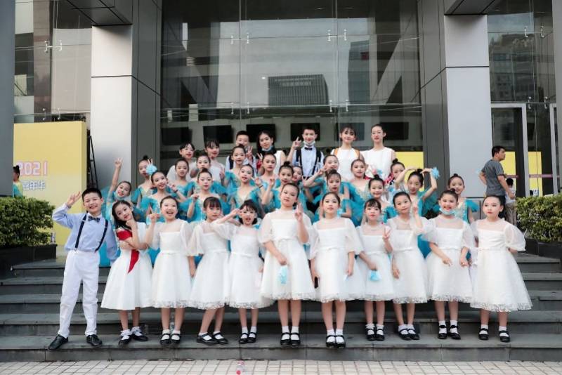 龙园外语实验学校学生参加粤港澳大湾区青少年舞蹈活动 艺术