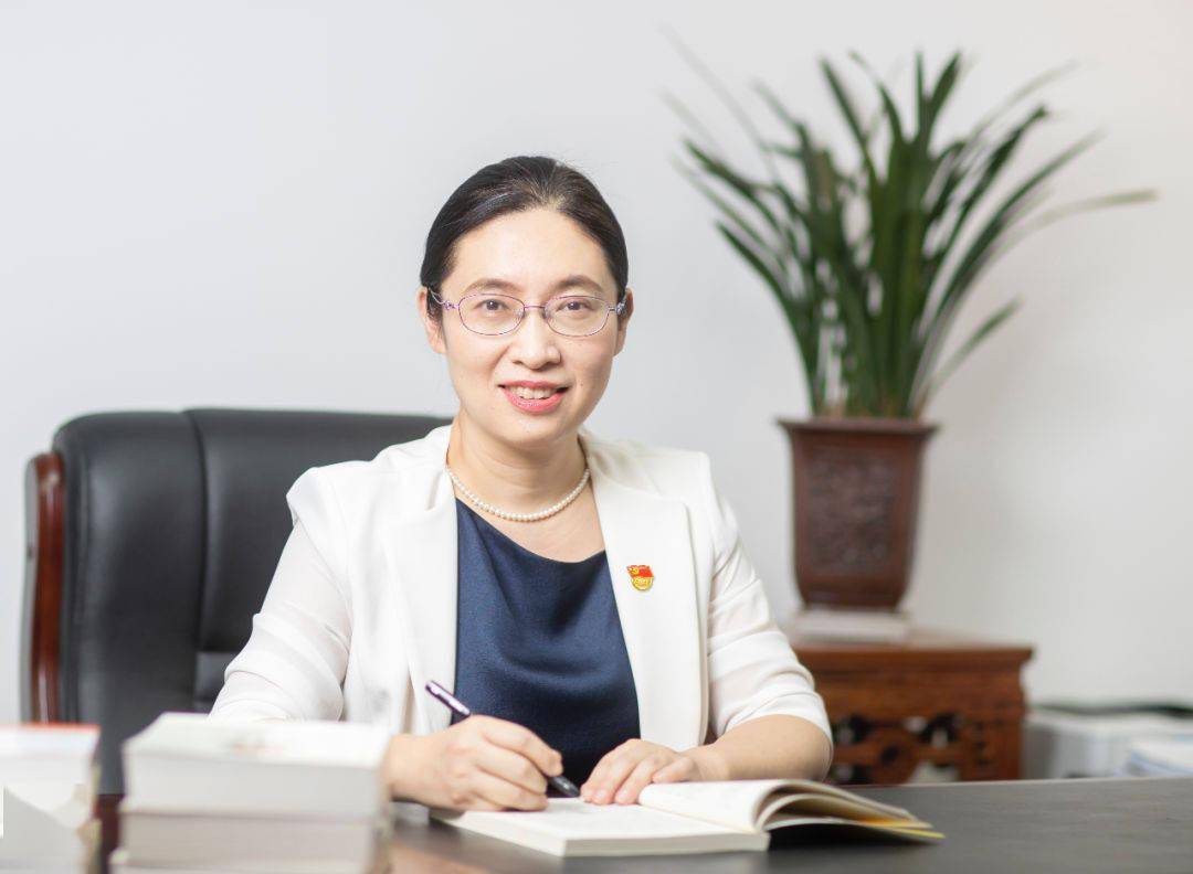 局长访谈陈爽广州力争成为粤港澳大湾区教育改革与发展示范城市