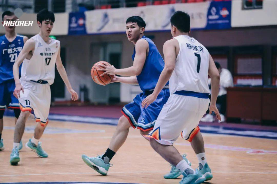 9年没有赢过球如今已经3连胜贵州师大能打得过西南王吗