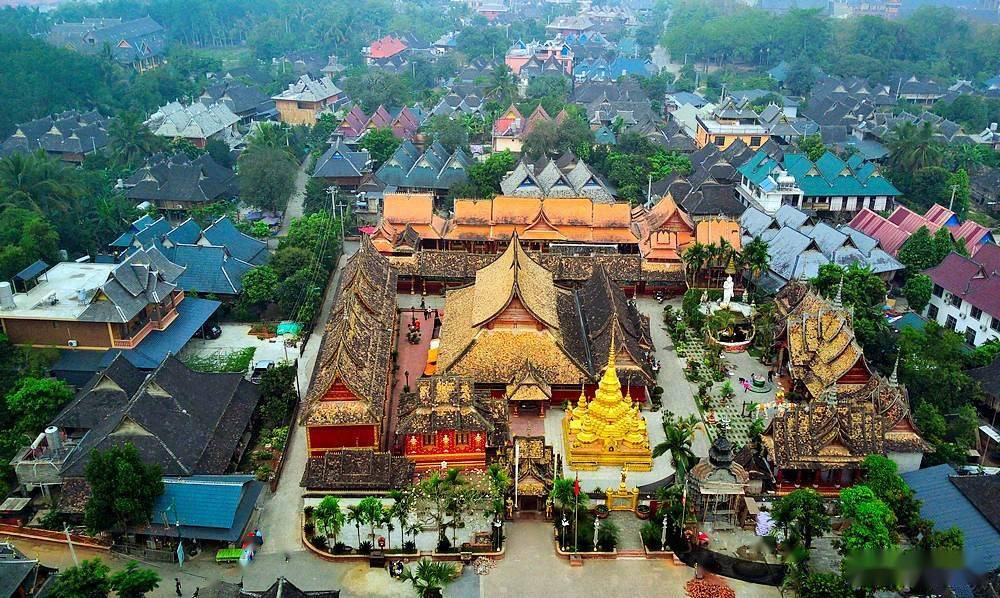 航拍西双版纳橄榄坝傣家伊甸园