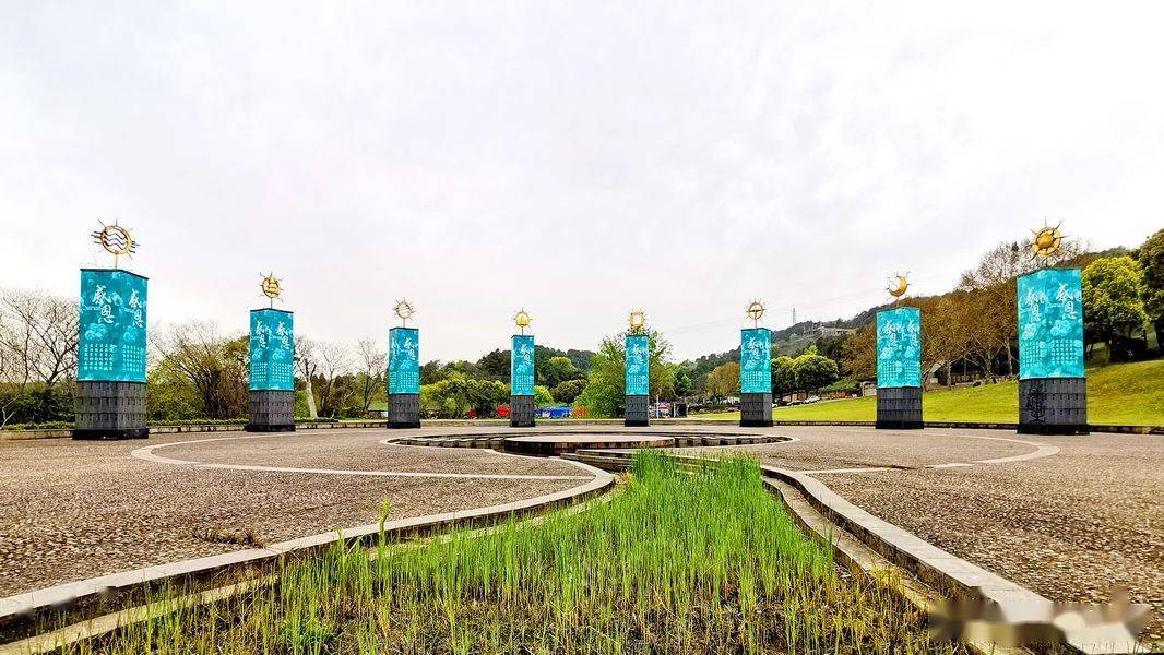 情系石门峰纪念公园一封寄往天堂的书信