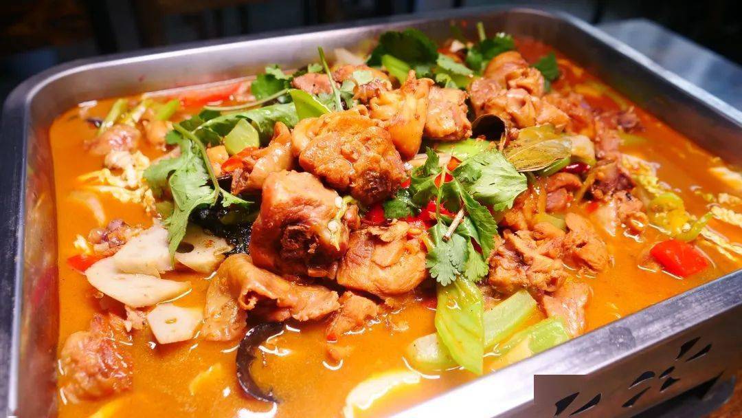 68元吃118元碳锅鸡镇平北关这家朴实无华的江湖菜藏着人间美味
