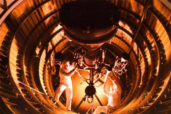 发射|历史上的今天丨“亚洲一号”发射成功，中国航天走向了世界