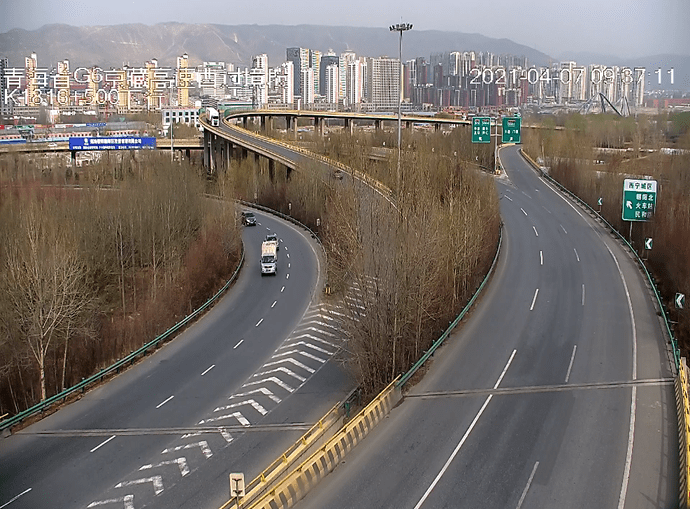 4月7日路况实景图青海部分路段未来几天预计会受降雪影响