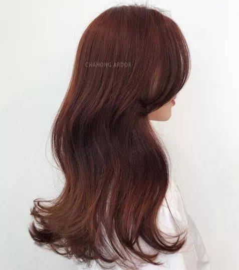 4  是否需要漂:否 玫瑰棕发色是一直从今年春夏开始流行到秋冬的,这种